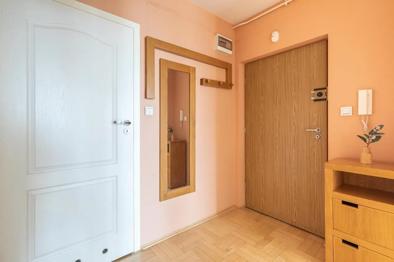 Superapart Dzieci Warszawy 27A Warsaw